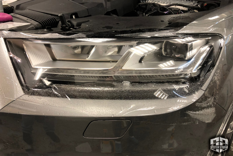 Audi Q7 антигравийная Защита фар полиуретаном Suntek ppf