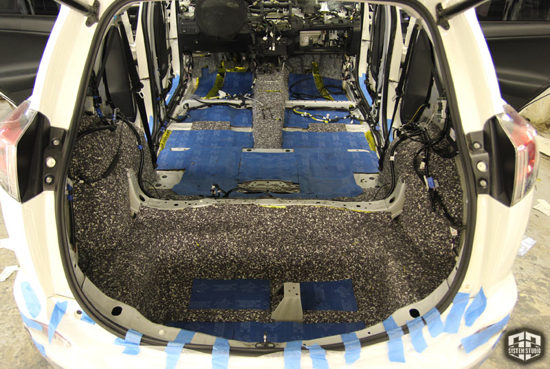 Шумоизоляция автомобиля Toyota RAV4 XA30